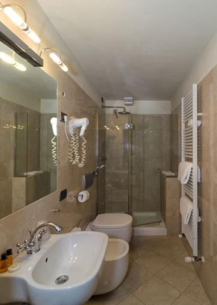 Hotel Novecento Pisa Dış mekan fotoğraf